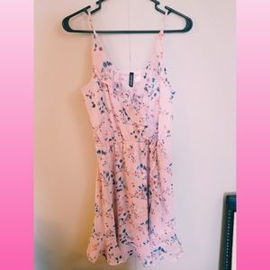 Light pink floral dress size 8